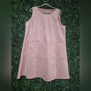 Elegant Pink Sleeveless Dress